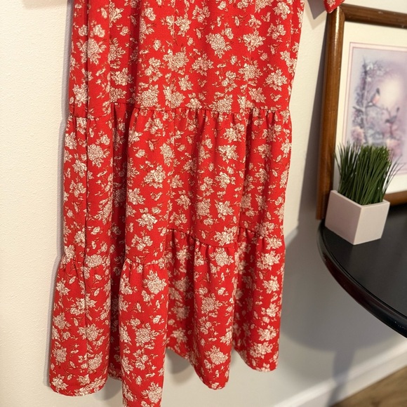 Black Tape Women’s Red Flowy Faux Wrap Midi Dress - Picture 5 of 8